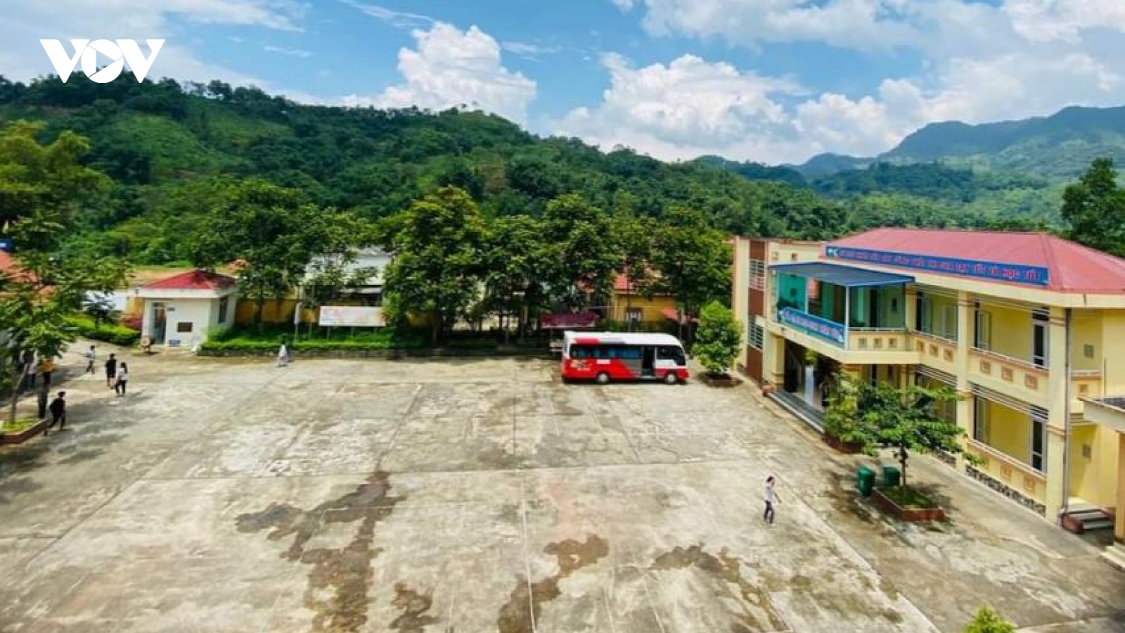 Thủ quỹ tham ô gần 160 triệu đồng của học sinh nghèo tại Bắc Kạn