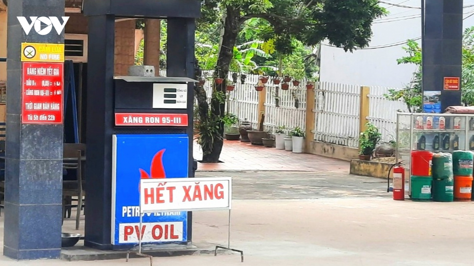 Thiếu nguồn cung, 15 cửa hàng xăng dầu tại Quảng Bình đóng cửa