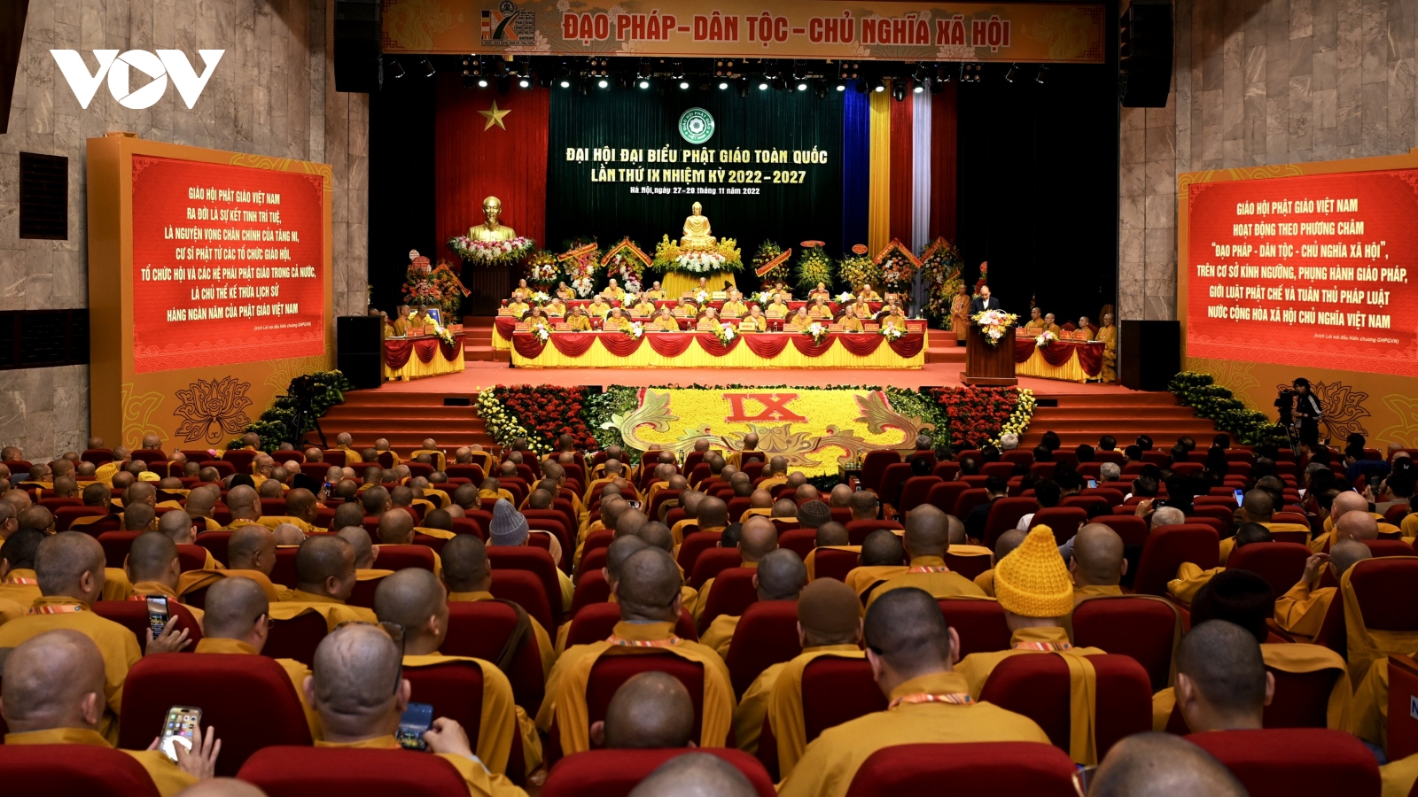 Đại hội Phật giáo thông qua Hiến chương sửa đổi với nhiều nội dung mới 