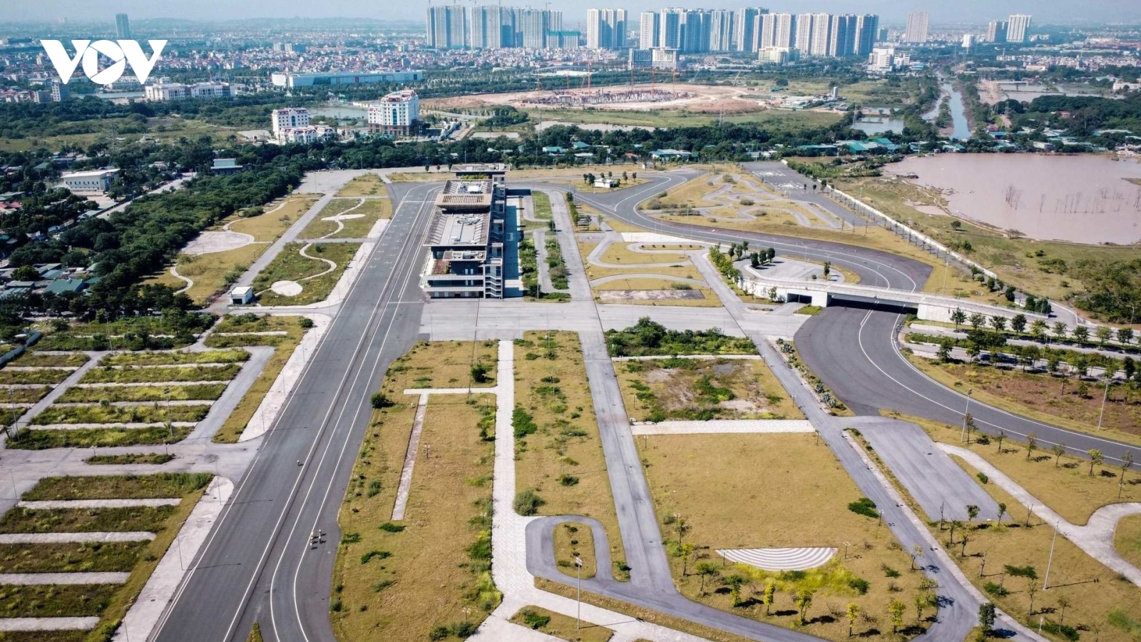 Hà Nội đang mắc kẹt với đường đua F1?