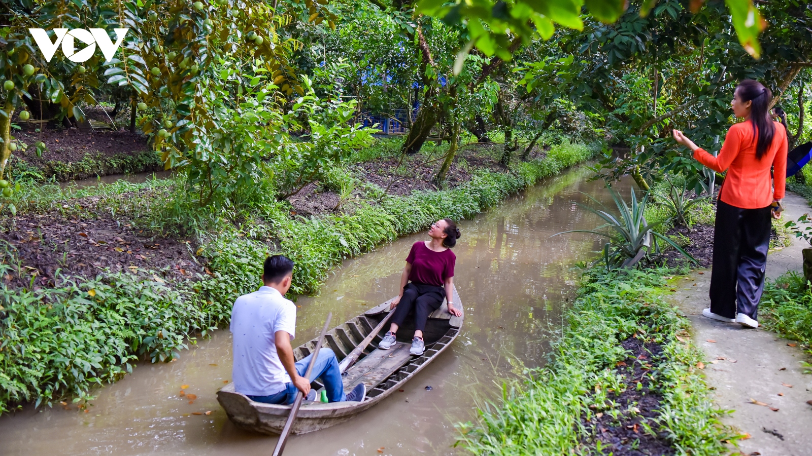 Tour miệt vườn, sông nước hút khách đến Cần Thơ