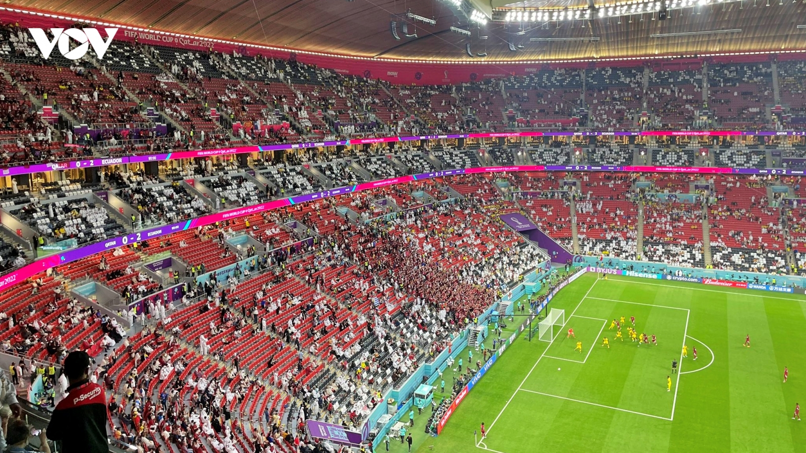Chủ nhà Qatar tạo nên hình ảnh “xưa nay hiếm” trong lịch sử VCK World Cup