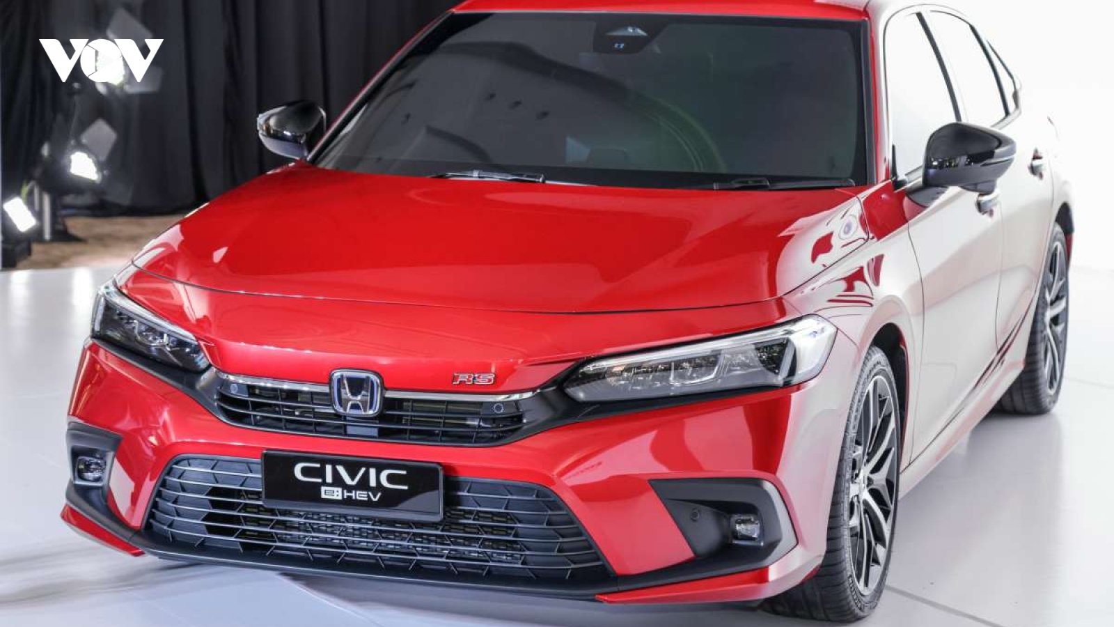 Honda Civic có thêm phiên bản hybrid, giá 900 triệu đồng