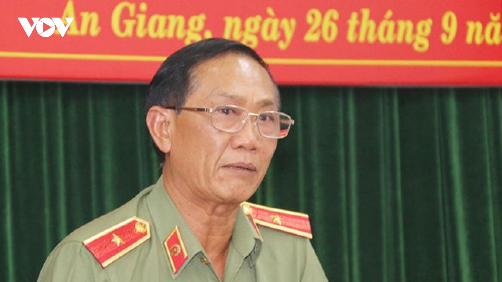 Cách mọi chức vụ trong Đảng với 2 cựu lãnh đạo công an và biên phòng An Giang