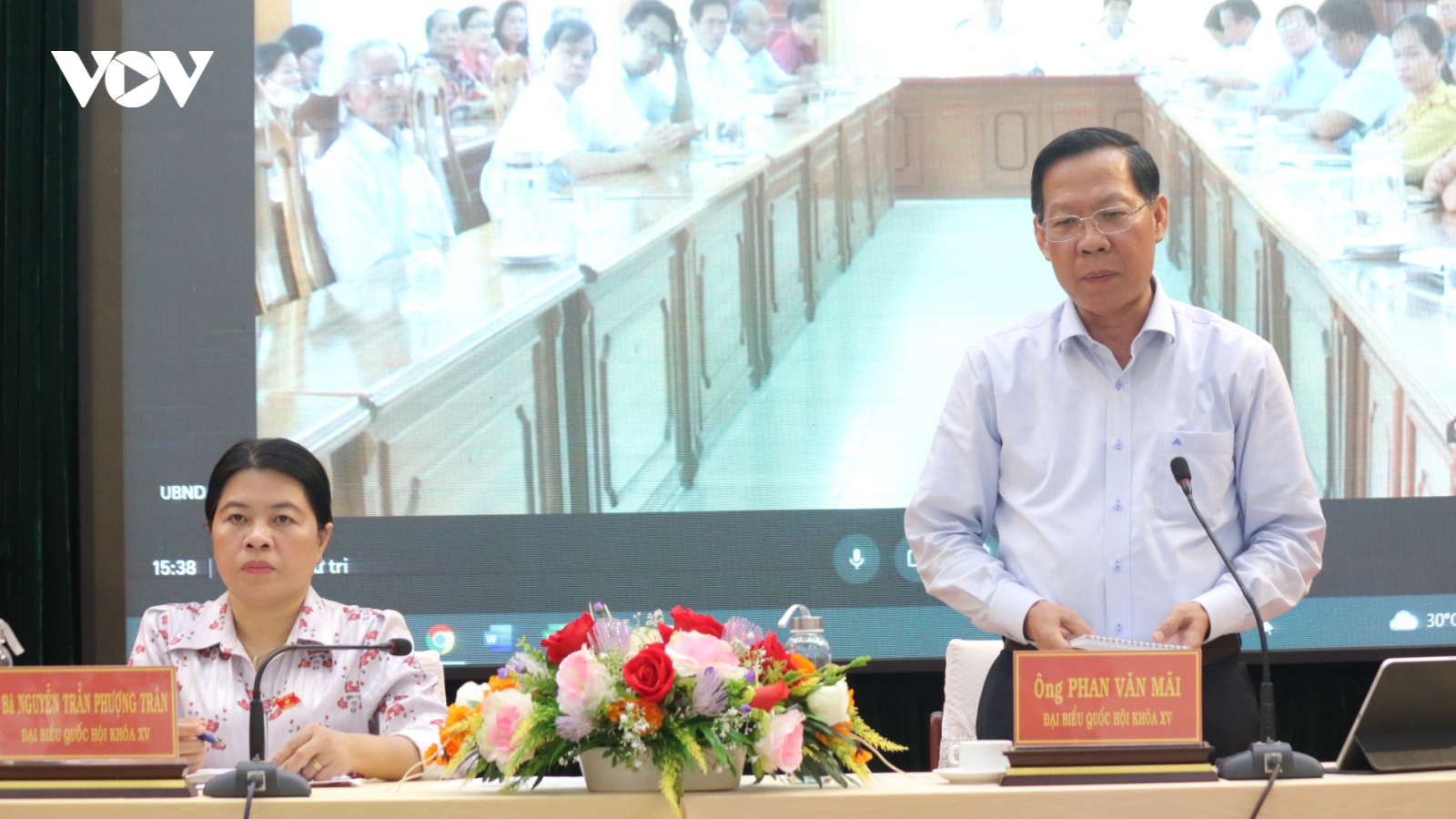 Chủ tịch UBND TP.HCM: Kiên quyết không để con em của lao động mất việc phải bỏ học