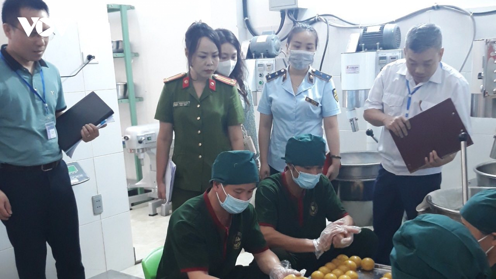Mạo danh cán bộ chi cục an toàn vệ sinh thực phẩm để lừa đảo doanh nghiệp
