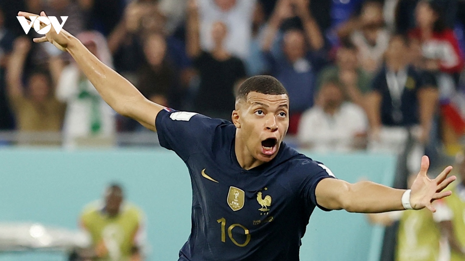 Giúp Pháp lập kỷ lục ấn tượng, Mbappe cân bằng thành tích của Zidane