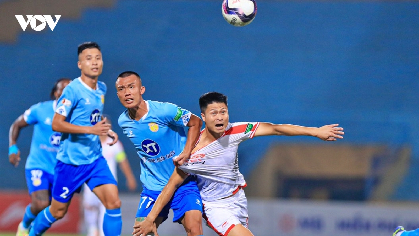 Lịch thi đấu bóng đá hôm nay 4/11: Hà Nội FC và HAGL cùng ra trận