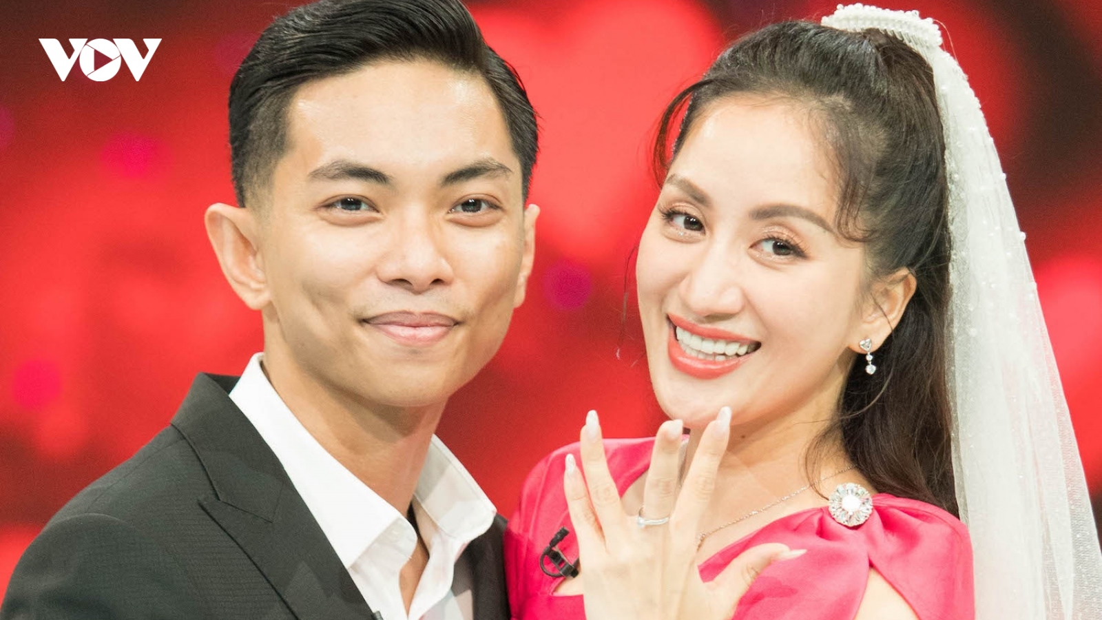 Chuyện showbiz: Phan Hiển bí mật chuẩn bị, giấu kín chi tiết đám cưới với Khánh Thi
