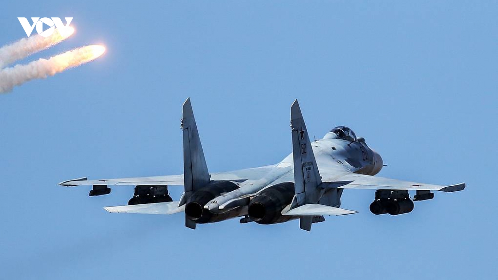 Nga dùng chiến thuật "song kiếm hợp bích" Su-35 và Su-30SM ở Ukraine