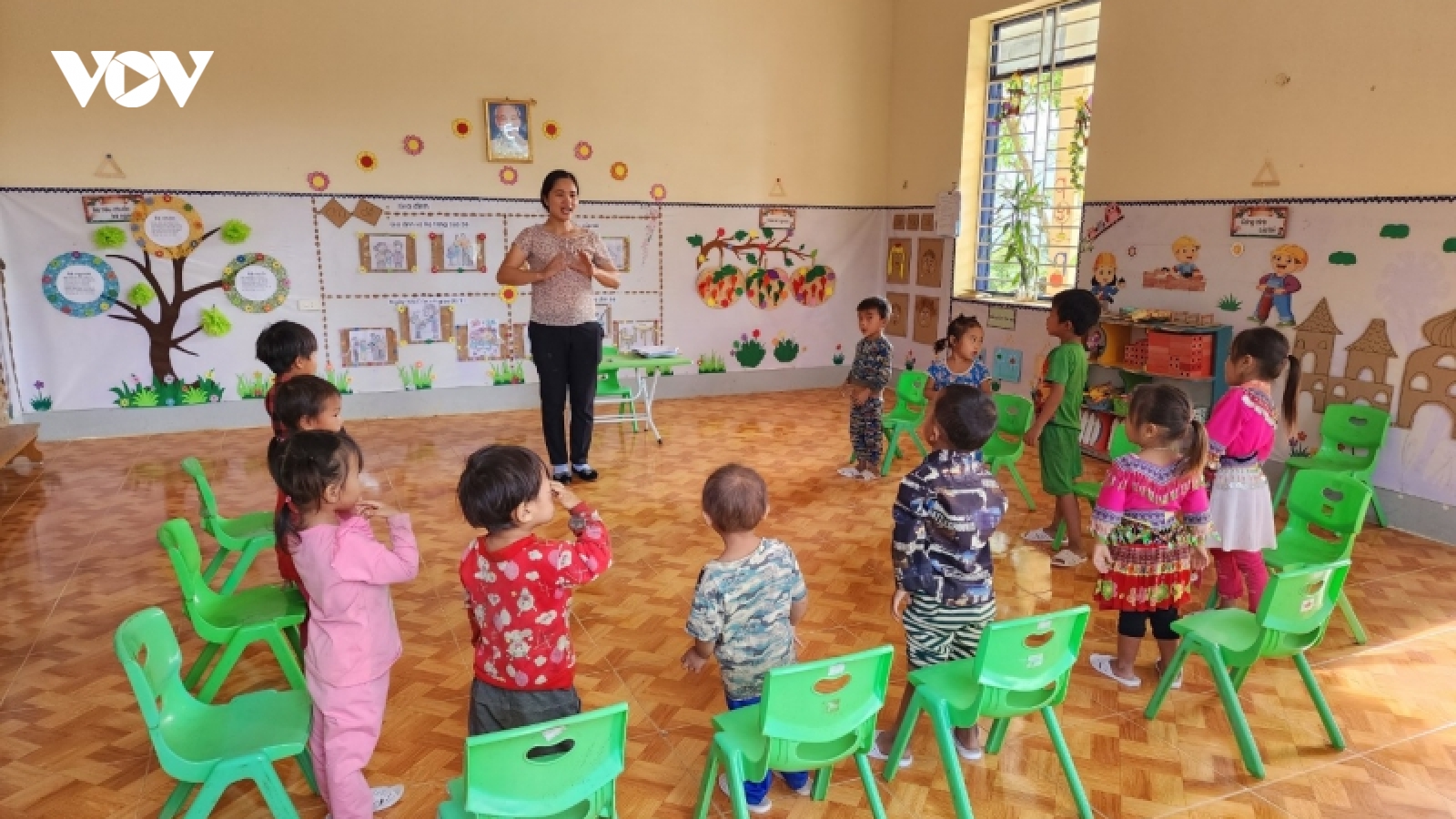 Những người gieo chữ trên đỉnh Pu Ca