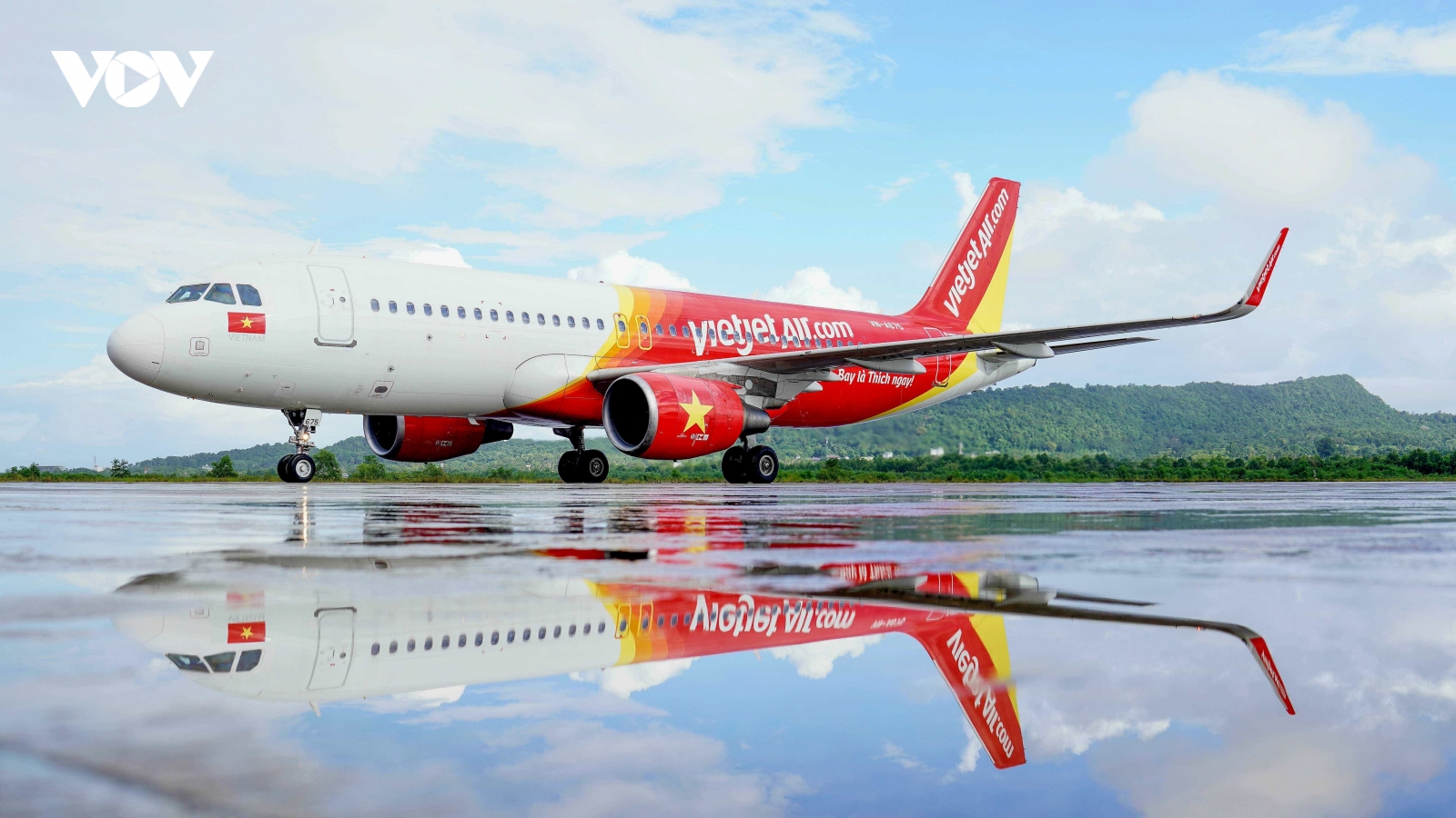 Tận hưởng cơn bão mua sắm lớn nhất năm cùng ưu đãi nhân đôi từ Vietjet