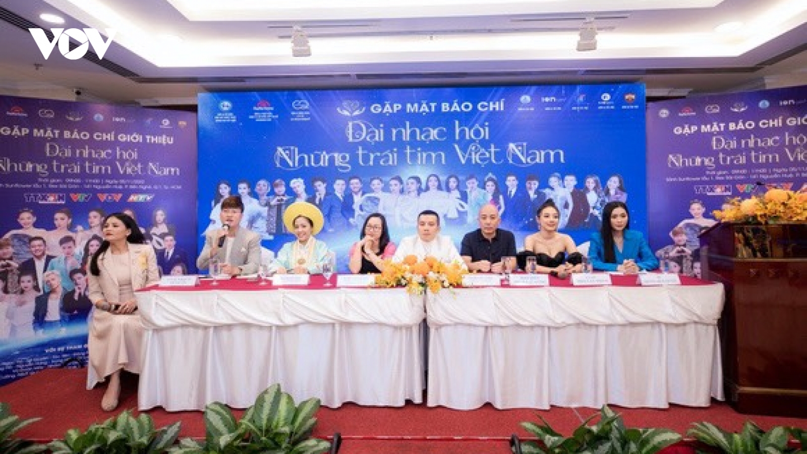 Đại nhạc hội "Những trái tim Việt Nam": Gắn kết giới trẻ với lịch sử dân tộc