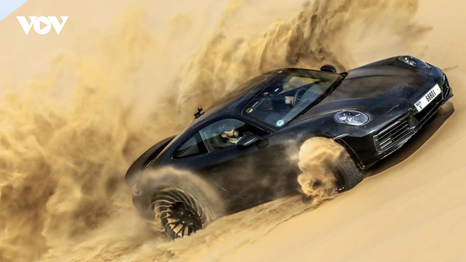 Porsche 911 Dakar với khả năng vượt địa hình sẽ ra mắt ngày 16/11