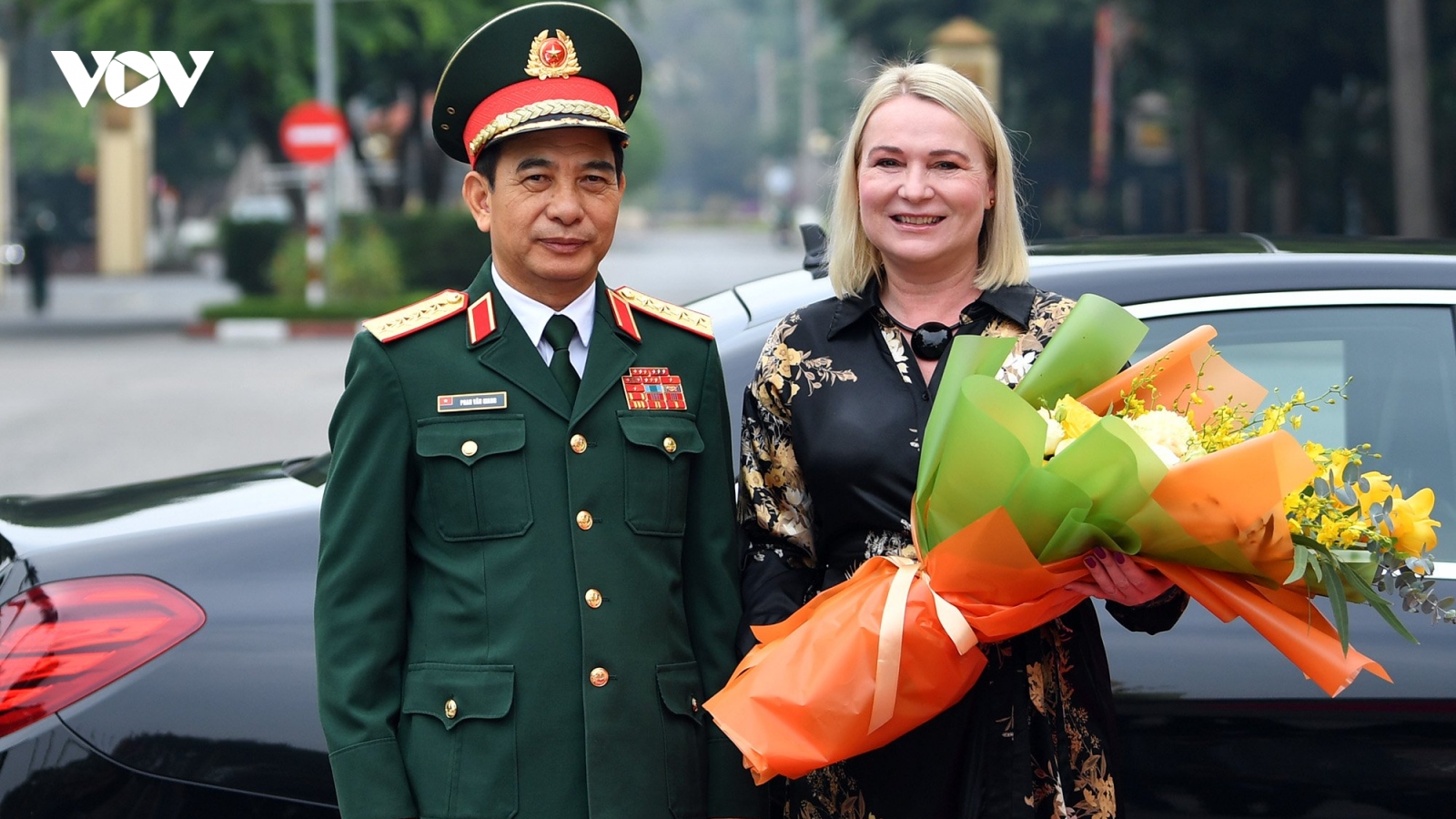 Bộ trưởng Quốc phòng CH Czech thăm Việt Nam, dự triển lãm Quốc phòng quốc tế