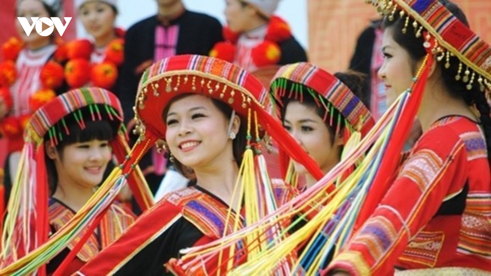 Phát triển văn học nghệ thuật các dân tộc thiểu số trong thời kỳ mới
