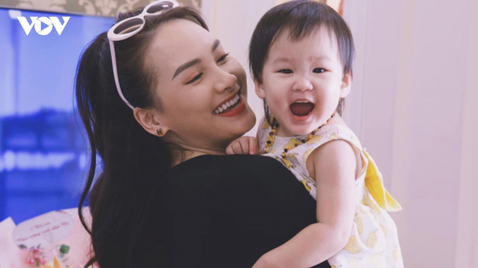 Chuyện showbiz: Bảo Thanh bất ngờ chúc chồng hạnh phúc bên "người con gái khác"