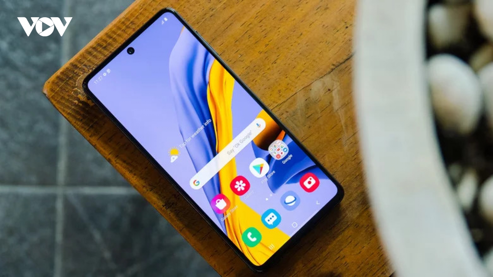 Cách tiết kiệm pin trên điện thoại Samsung Galaxy