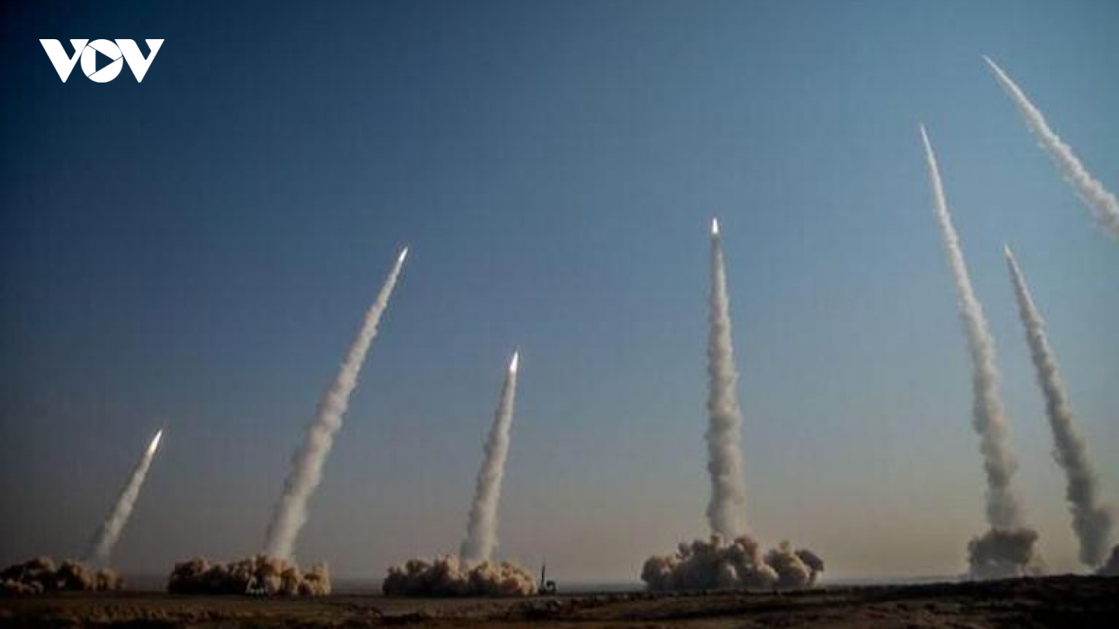 Iran tuyên bố sẽ san bằng Tel Aviv nếu bị Israel tấn công