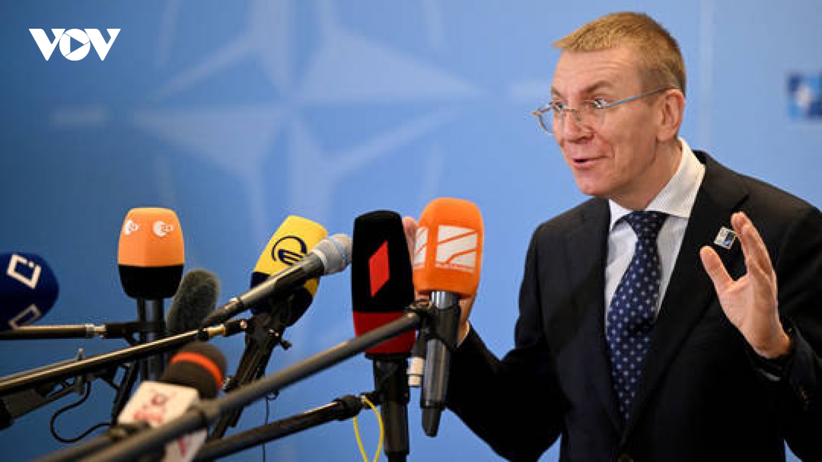 Moscow phản ứng khi quốc gia NATO kêu gọi cho phép Ukraine tấn công Nga