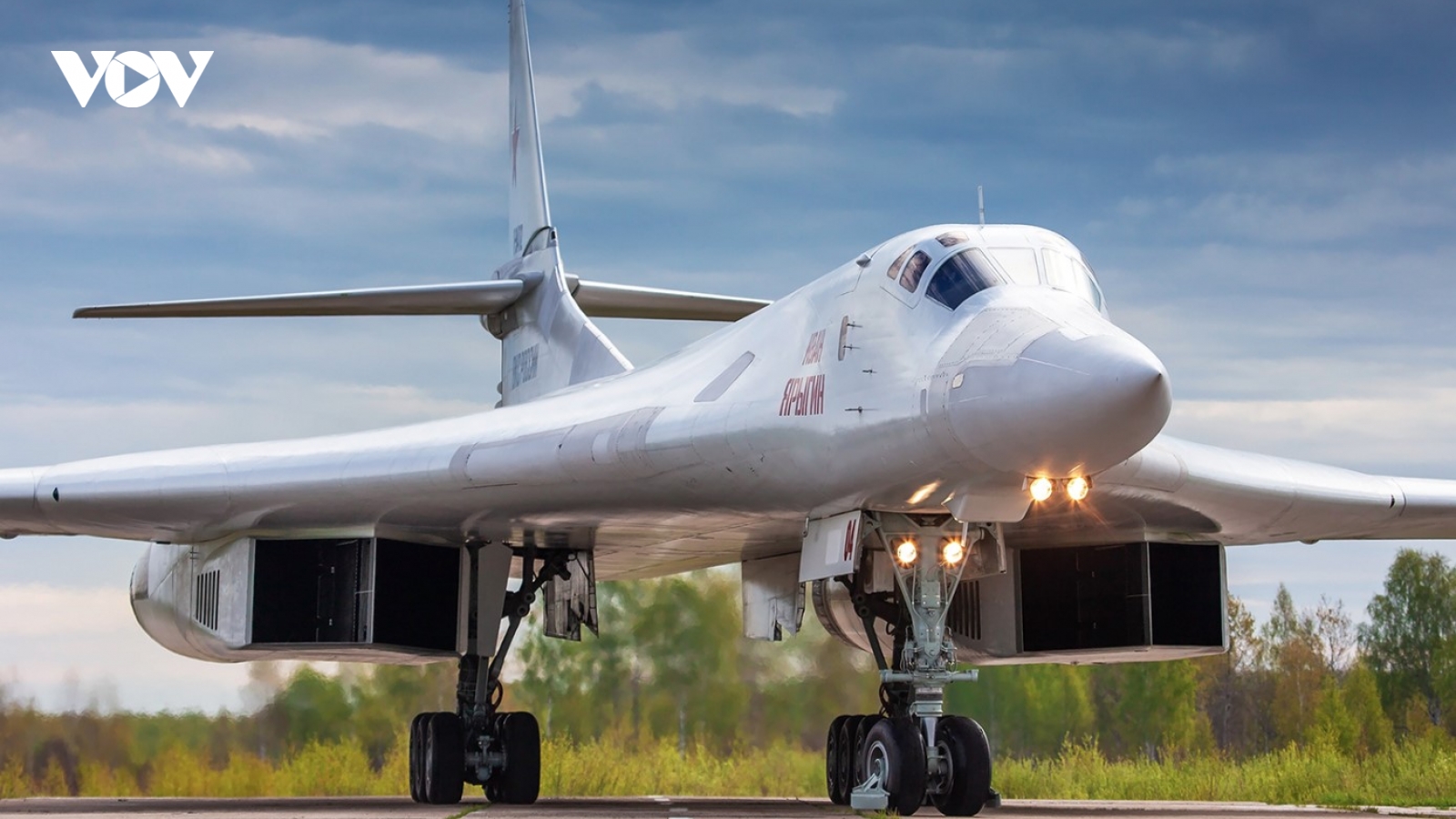 "Thiên nga trắng" Tu-160M thứ hai của Nga cất cánh sau khi được nâng cấp