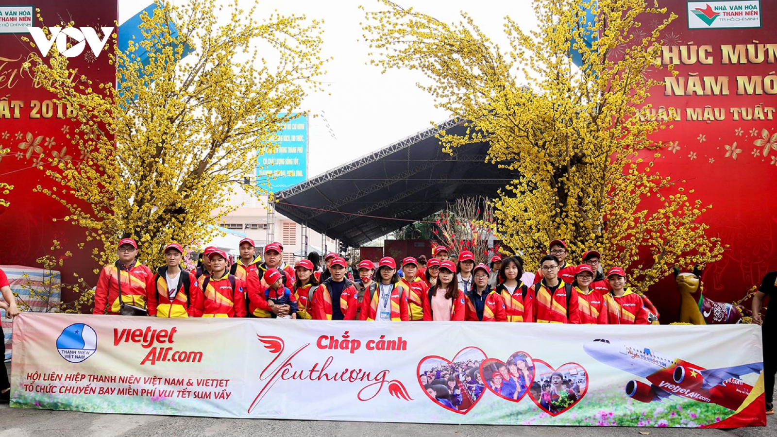 Vietjet dành 2 chuyến bay miễn phí đưa công nhân về quê ăn Tết