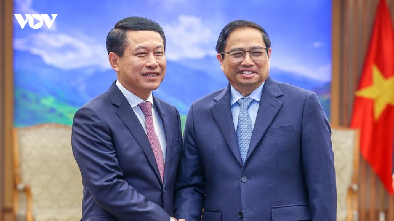 Thủ tướng Phạm Minh Chính tiếp Phó Thủ tướng, Bộ trưởng Ngoại giao Lào
