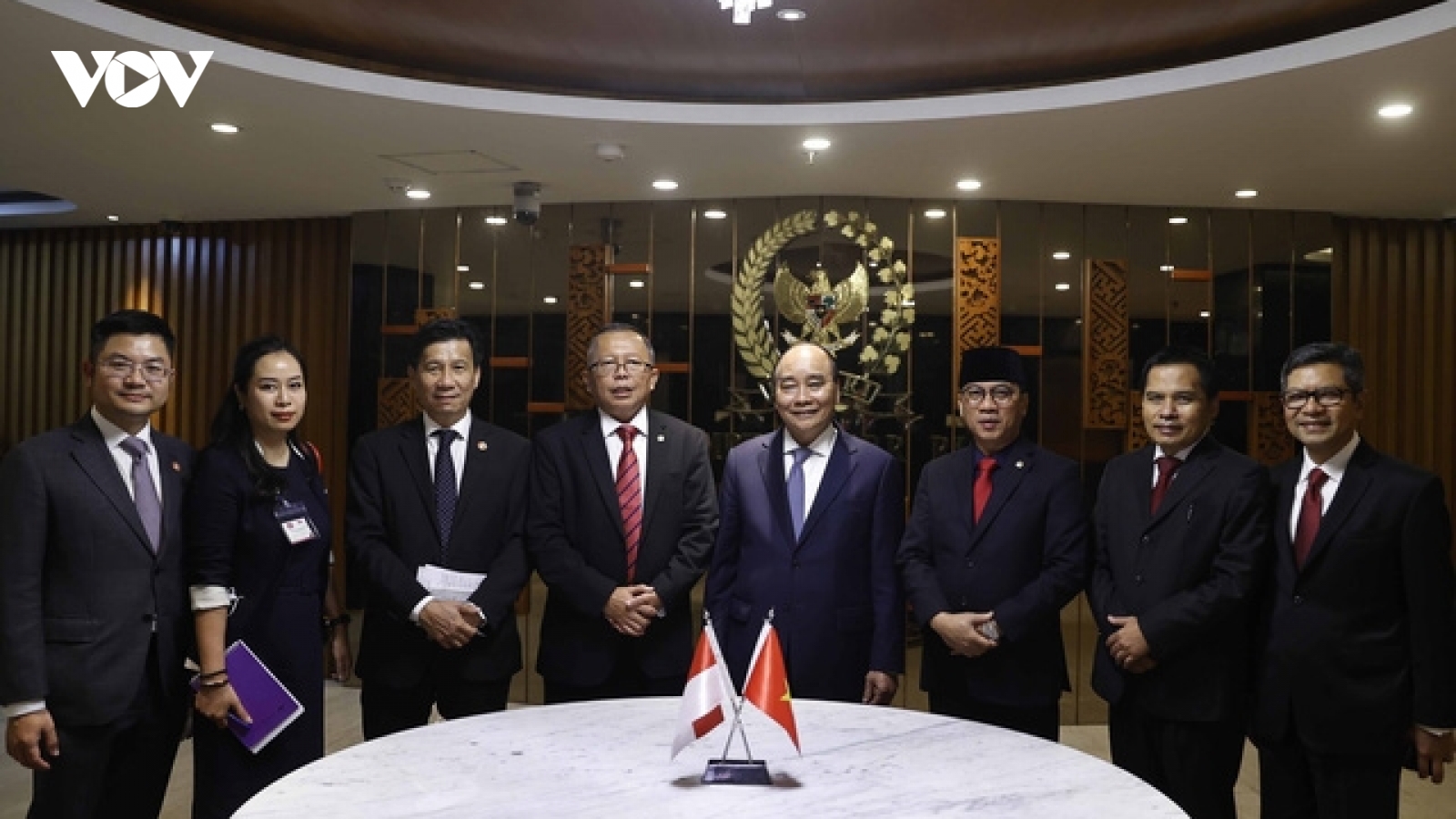 Chủ tịch nước Nguyễn Xuân Phúc hội kiến quyền Chủ tịch Lưỡng viện Indonesia