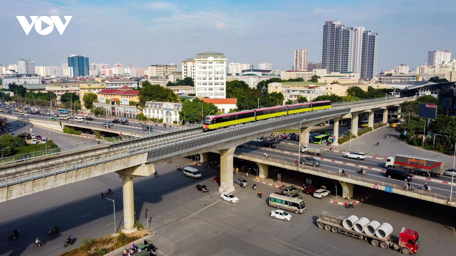 Bắt đầu vận hành thử 8 đoàn tàu tuyến metro Nhổn - Ga Hà Nội