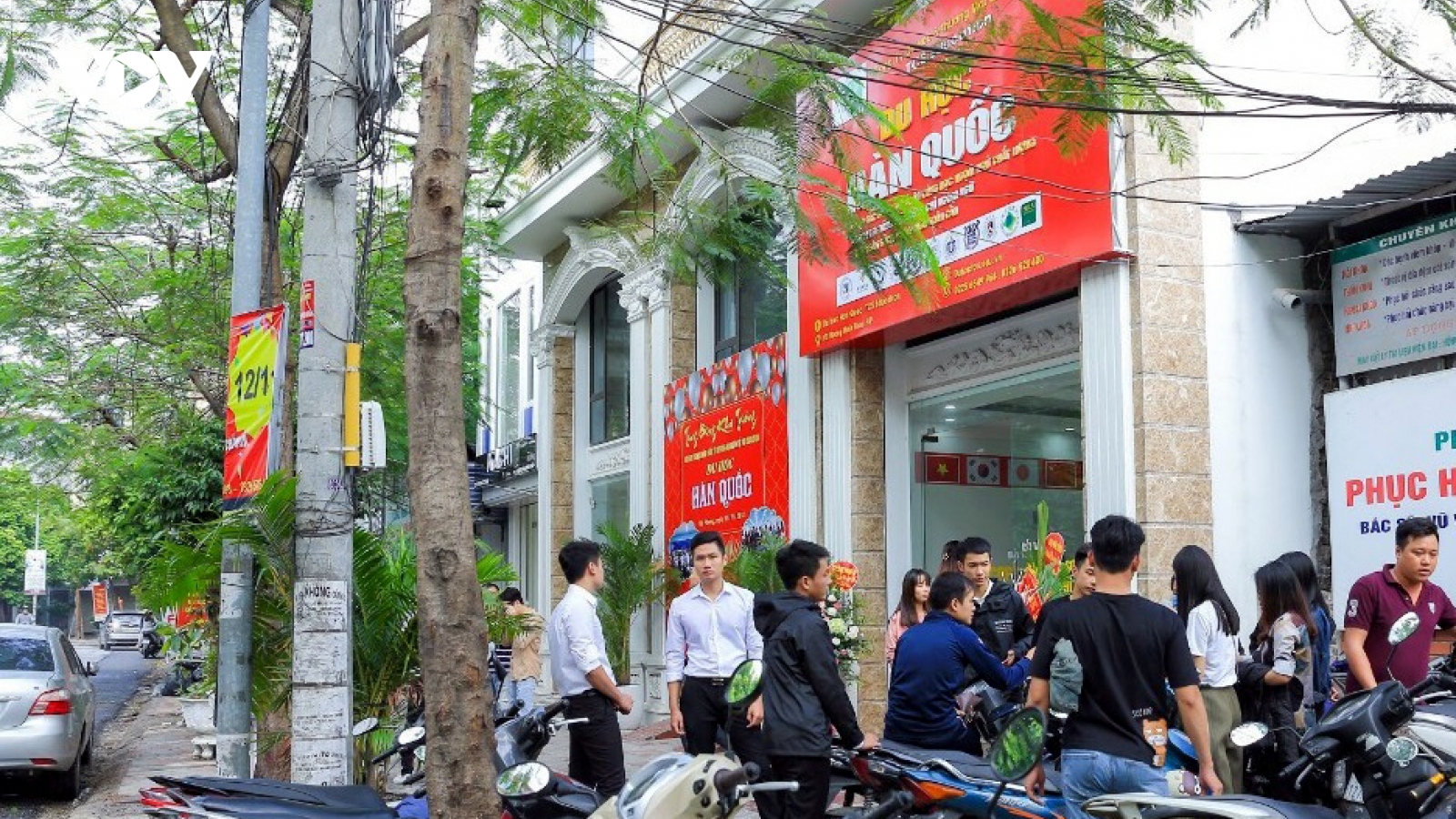 Truy nã nữ Giám đốc Công ty du học lừa đảo, chiếm đoạt 2,5 tỷ đồng