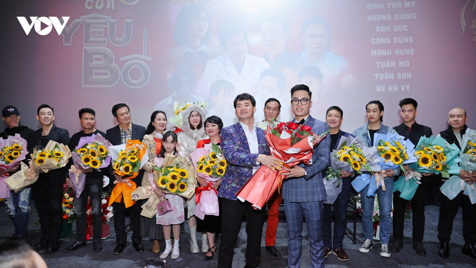 Nghệ sĩ Trà My làm nhà sản xuất phim Tết đầu tay của con trai
