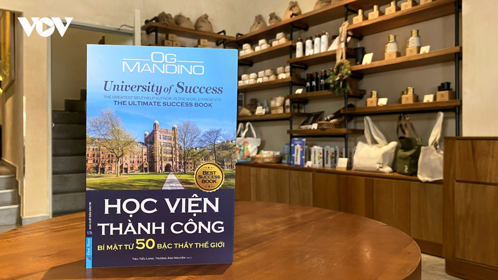 "Học viện thành công" - Cuốn sách chứa đựng bí mật của 50 bậc thầy thế giới
