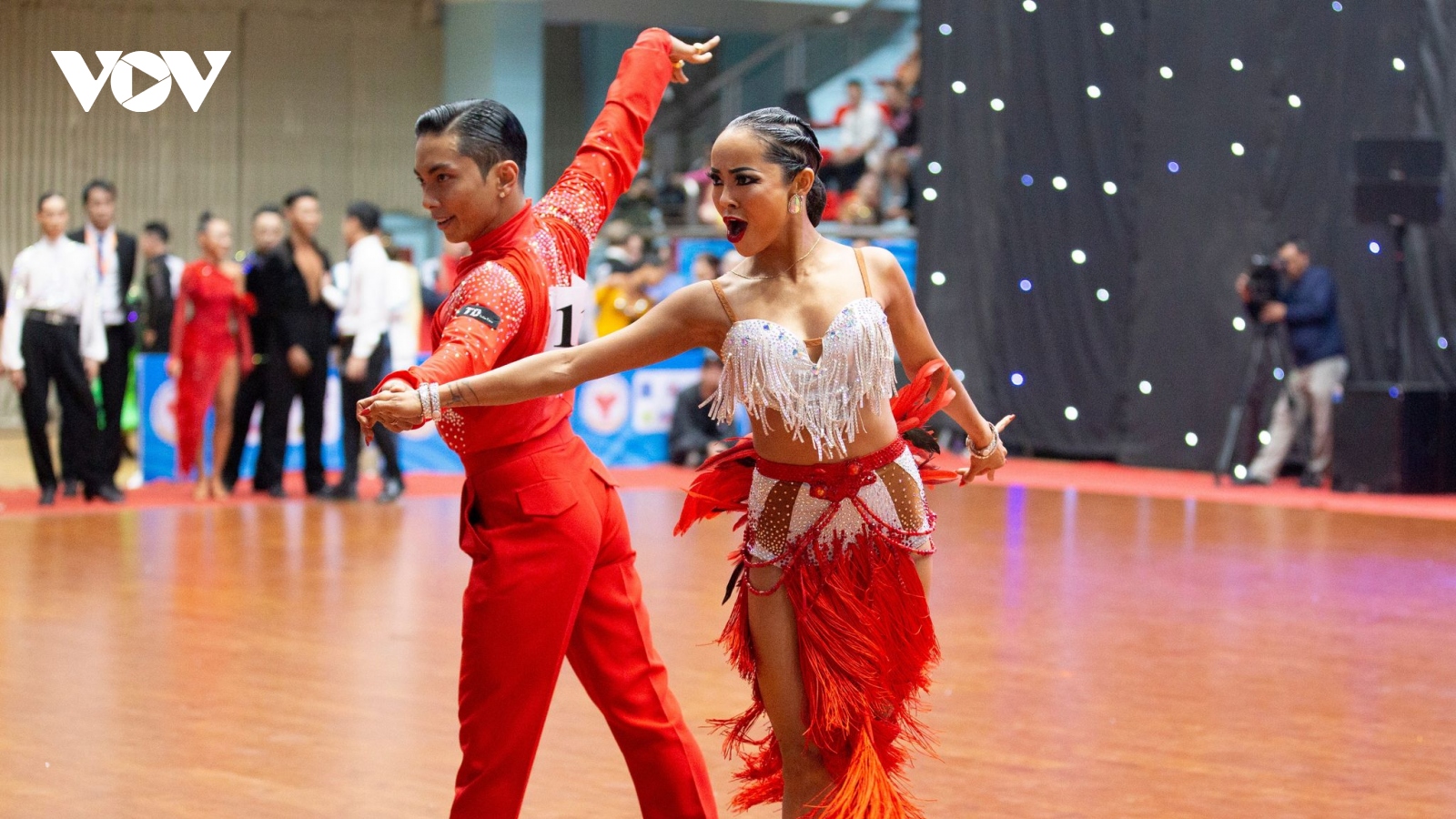 Đồng Nai đón 'cơn mưa vàng' khiêu vũ Latin Đại hội Thể thao toàn quốc lần thứ IX