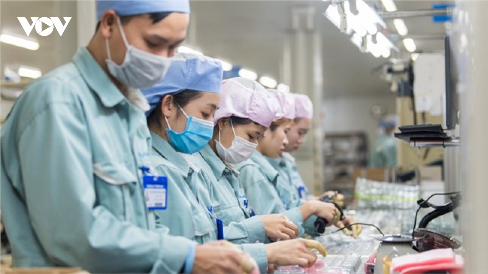 Tìm giải pháp hỗ trợ công nhân lao động mất việc cuối năm