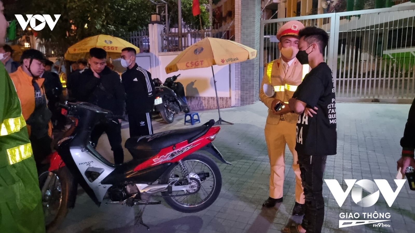 Ma men, xe điên và con số 22 ám ảnh