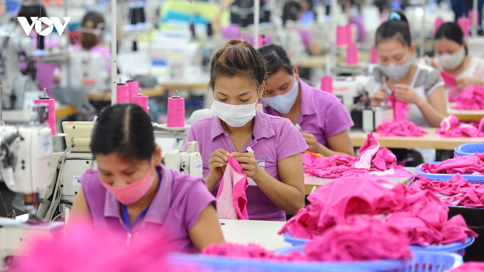 Khẩn trương hỗ trợ người lao động bị mất việc làm khi Tết đã cận kề