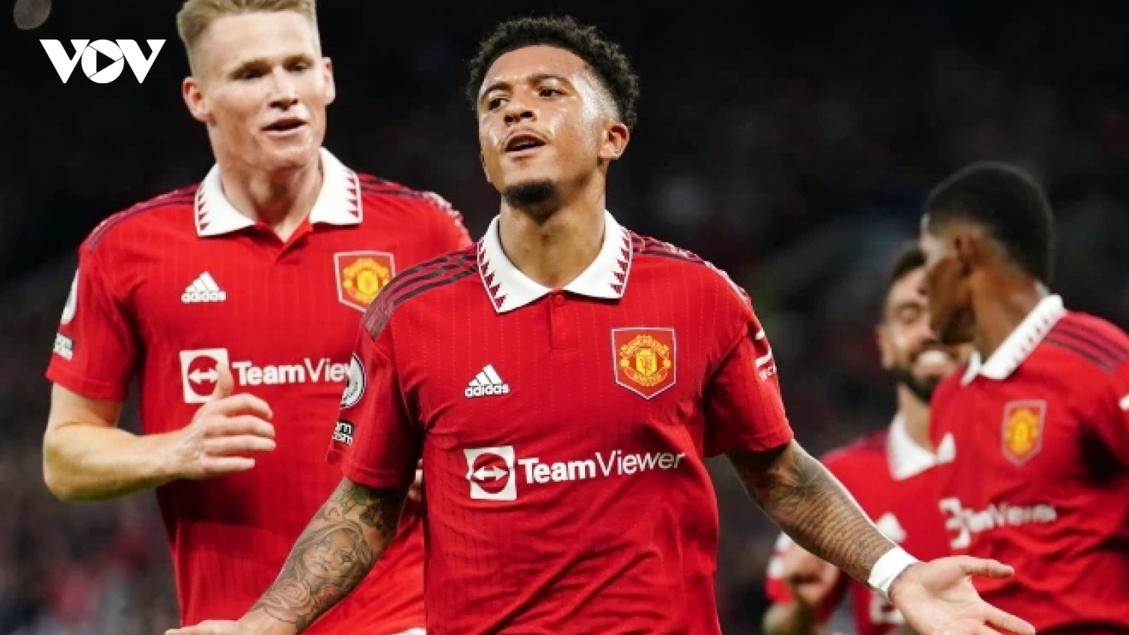 Chia tay với Ronaldo, MU bị hủy hợp đồng tài trợ béo bở