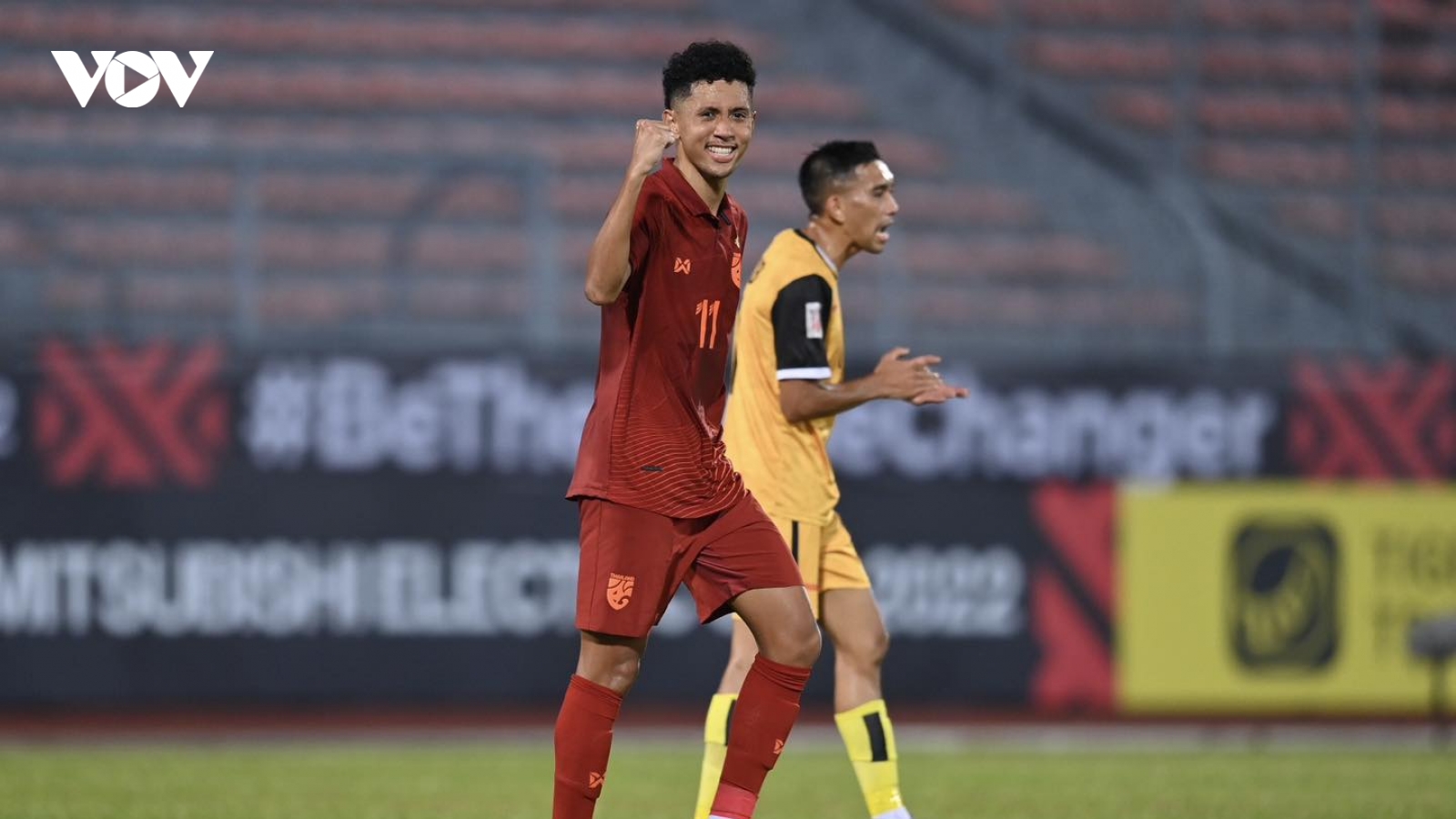 Video Brunei 0-5 Thái Lan: Màn "dạo chơi" của ĐKVĐ AFF Cup