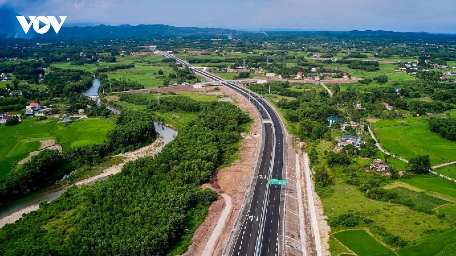 Cao tốc Vân Đồn-Móng Cái: Con đường của khát vọng và niềm tin