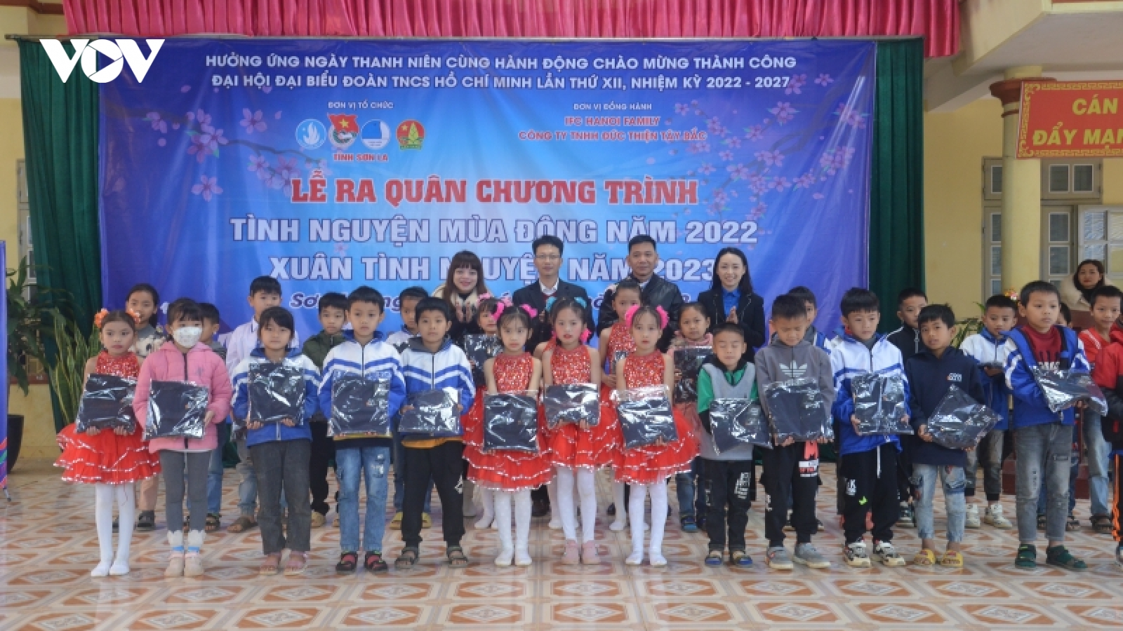 Thanh niên Sơn La ra quân chương trình tình nguyện mùa Đông