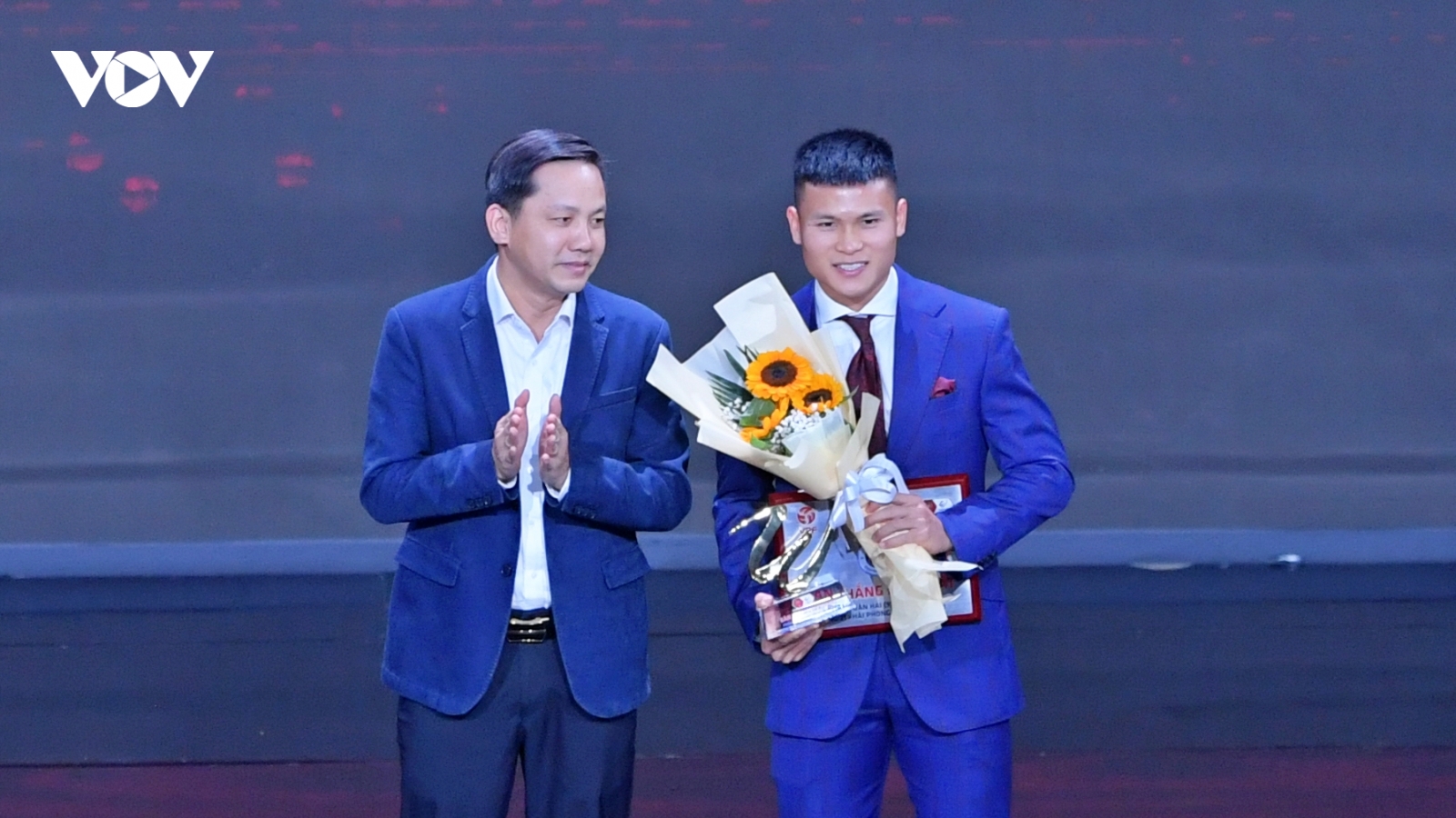 Tuấn Hải nói gì khi giành giải thưởng Bàn thắng đẹp nhất V-League 2022