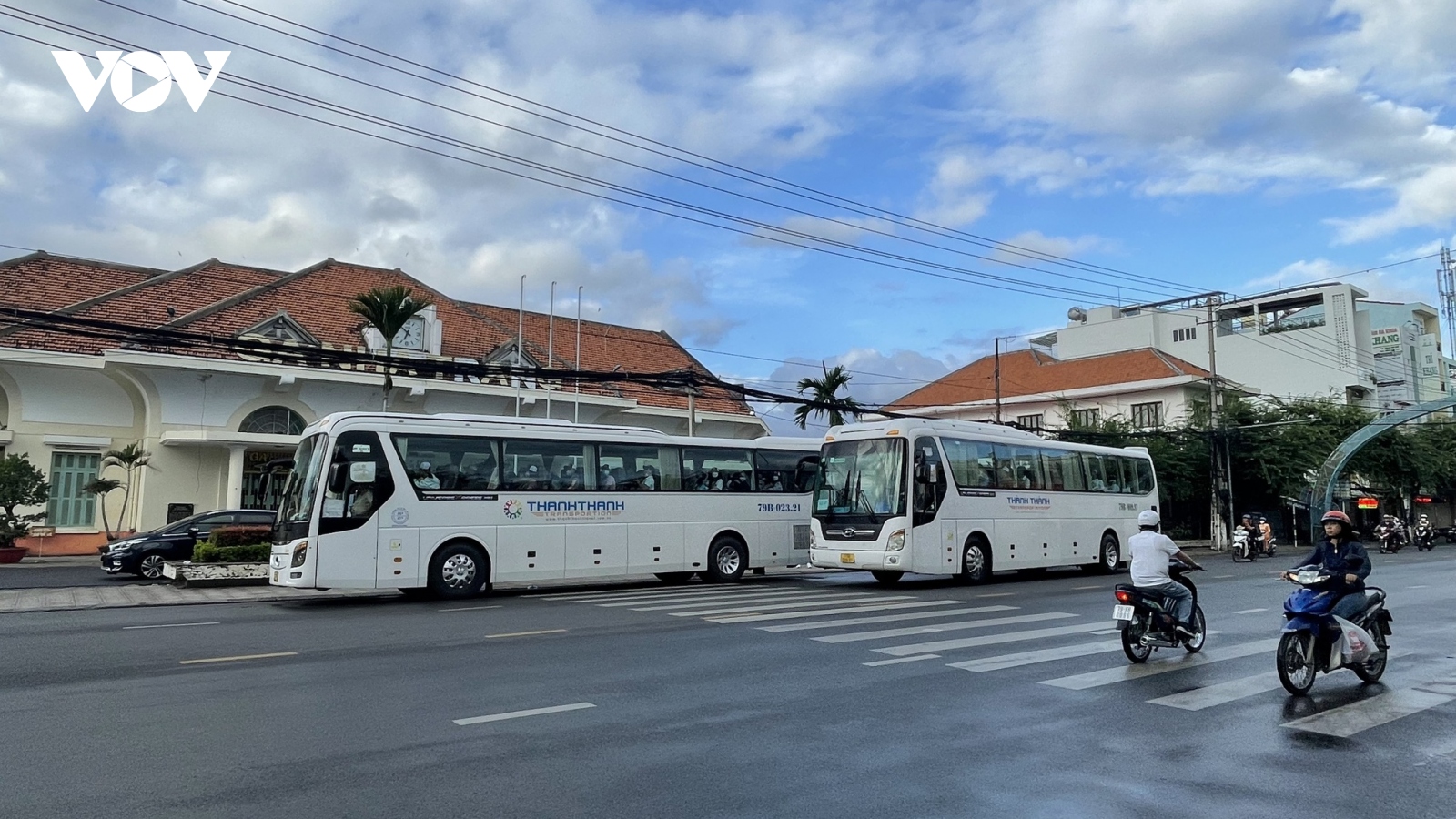 Khánh Hòa gỡ bỏ lệnh cấm ô tô trên 29 chỗ vào TP. Nha Trang