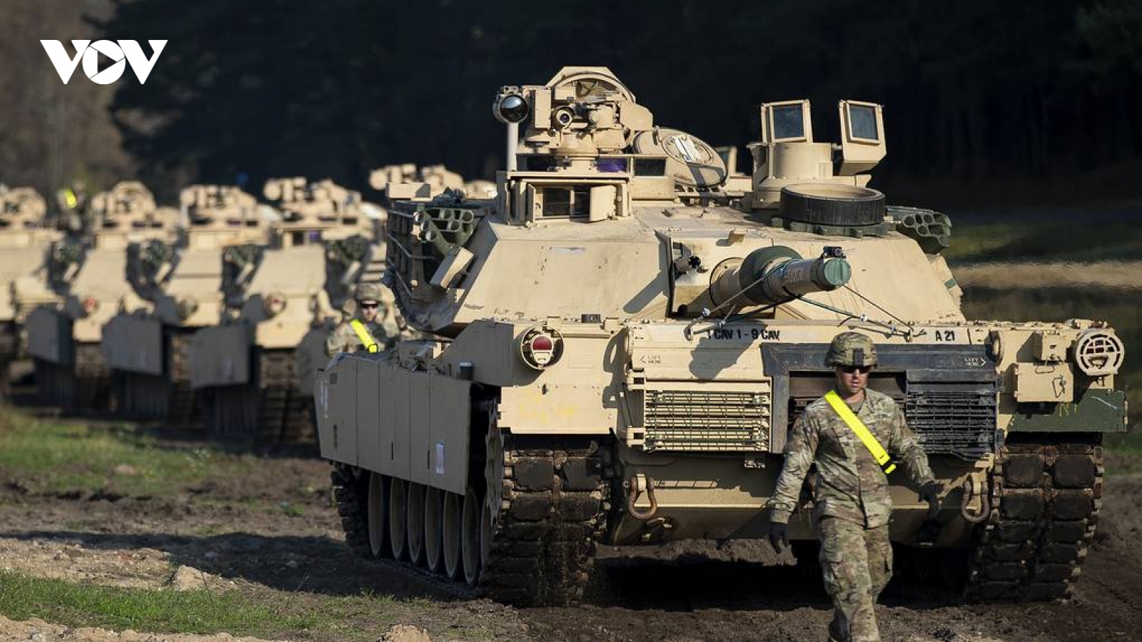 Điểm yếu của xe tăng hạng nặng Abrams Mỹ hỗ trợ cho Ukraine