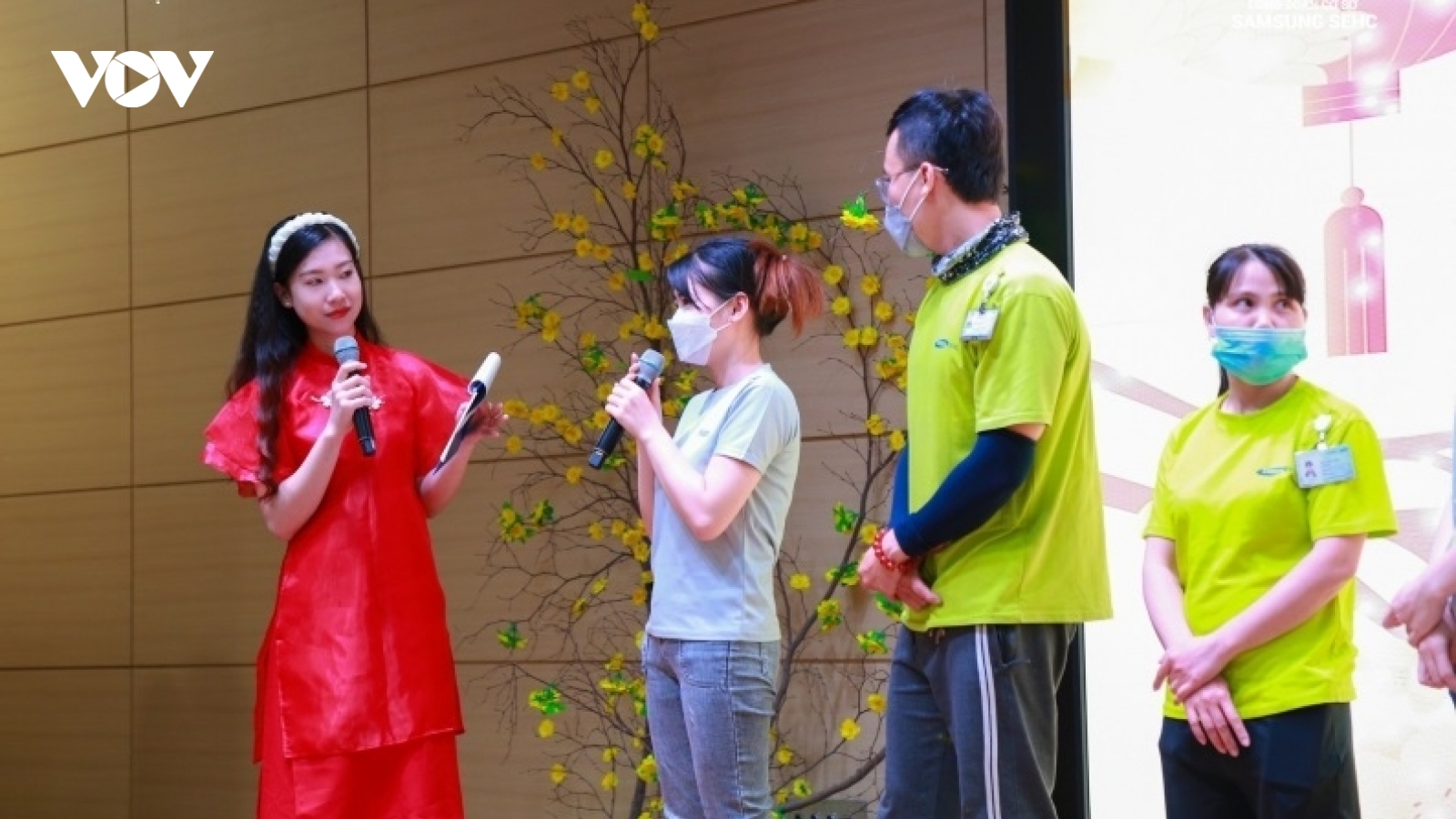 Doanh nghiệp tại TP.HCM: Khó khăn cũng cố gắng duy trì thưởng Tết
