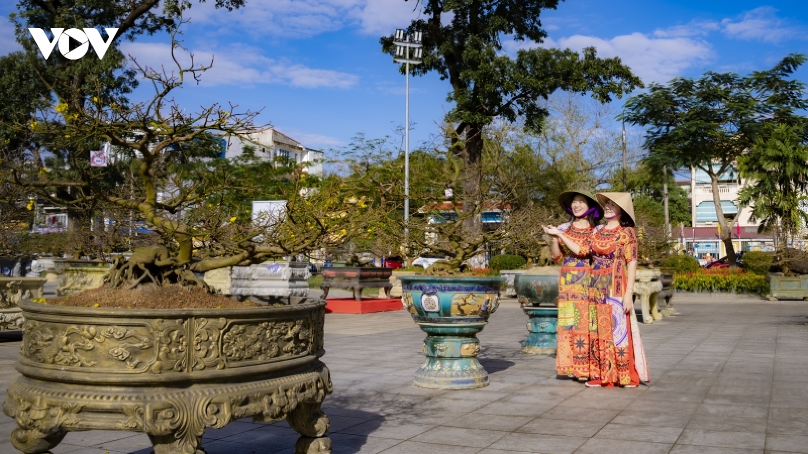 Lễ hội Hoàng mai Huế