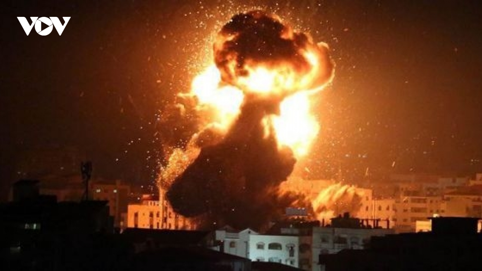 Israel không kích dải Gaza, đáp trả vụ phóng tên lửa vào lãnh thổ