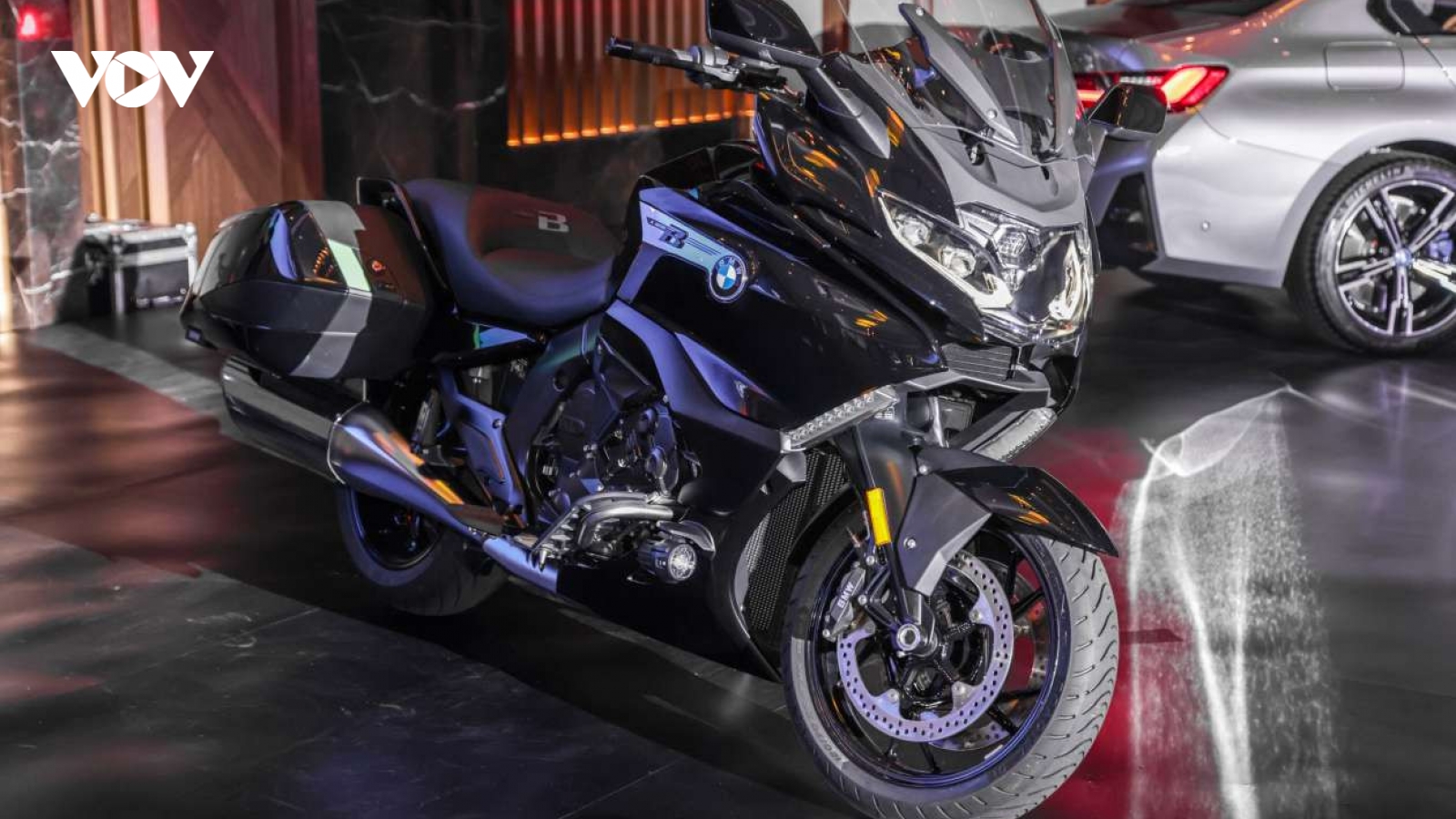 BMW K1600B 2023 ra mắt, giá gần 1 tỷ đồng