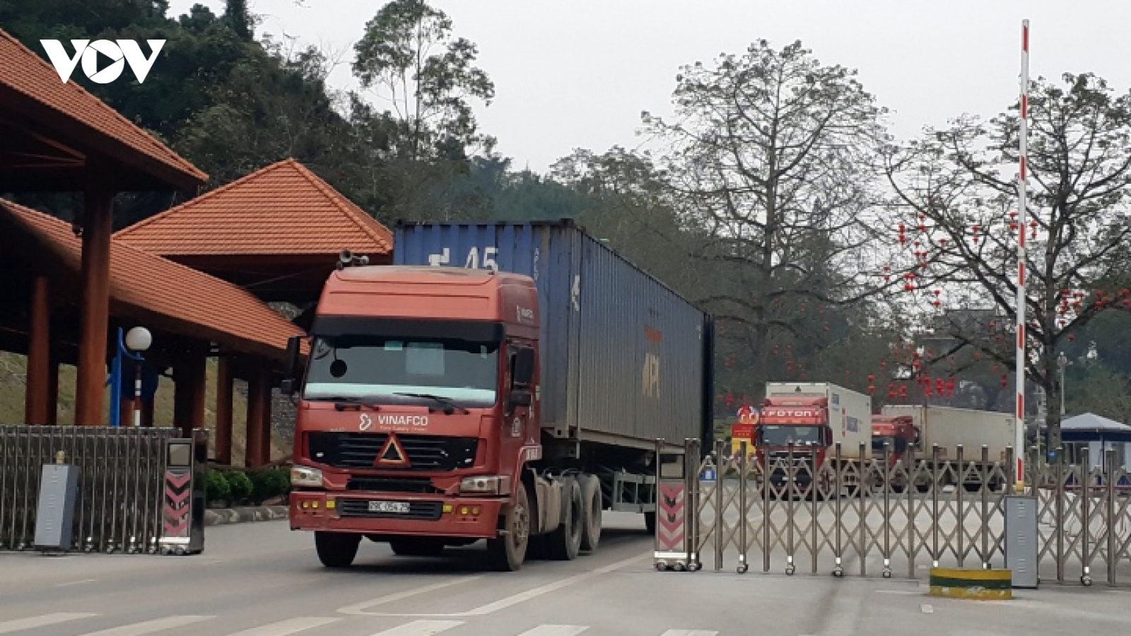 2 ngày mở cửa biên giới, hơn 1.600 xe hàng thông quan qua các cửa khẩu Lạng Sơn