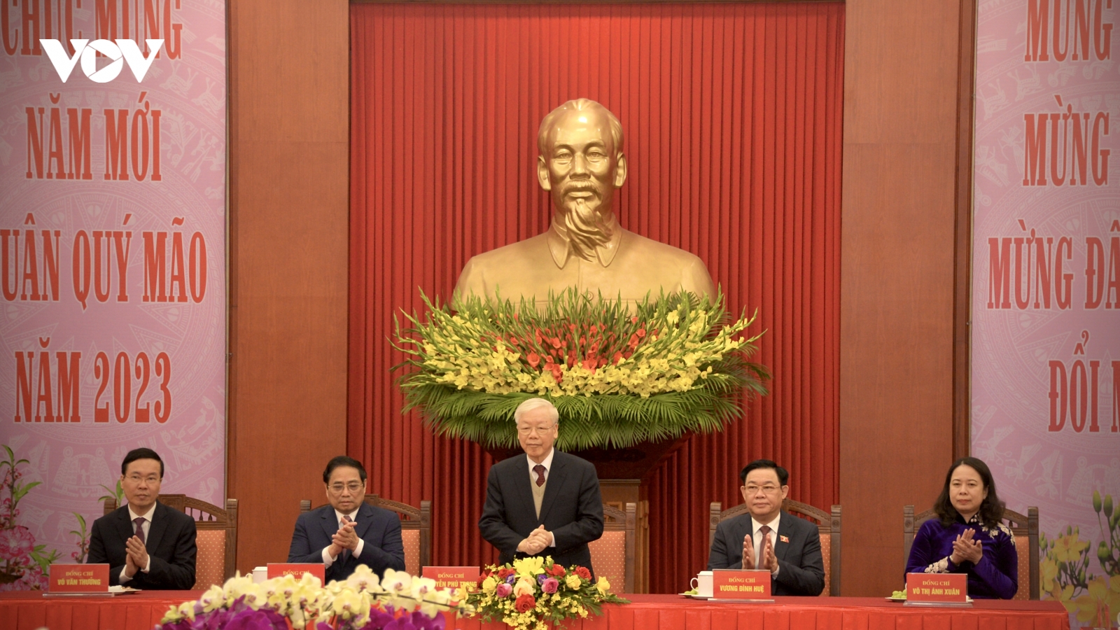 Tổng Bí thư chúc Tết lãnh đạo, nguyên lãnh đạo Đảng, Nhà nước