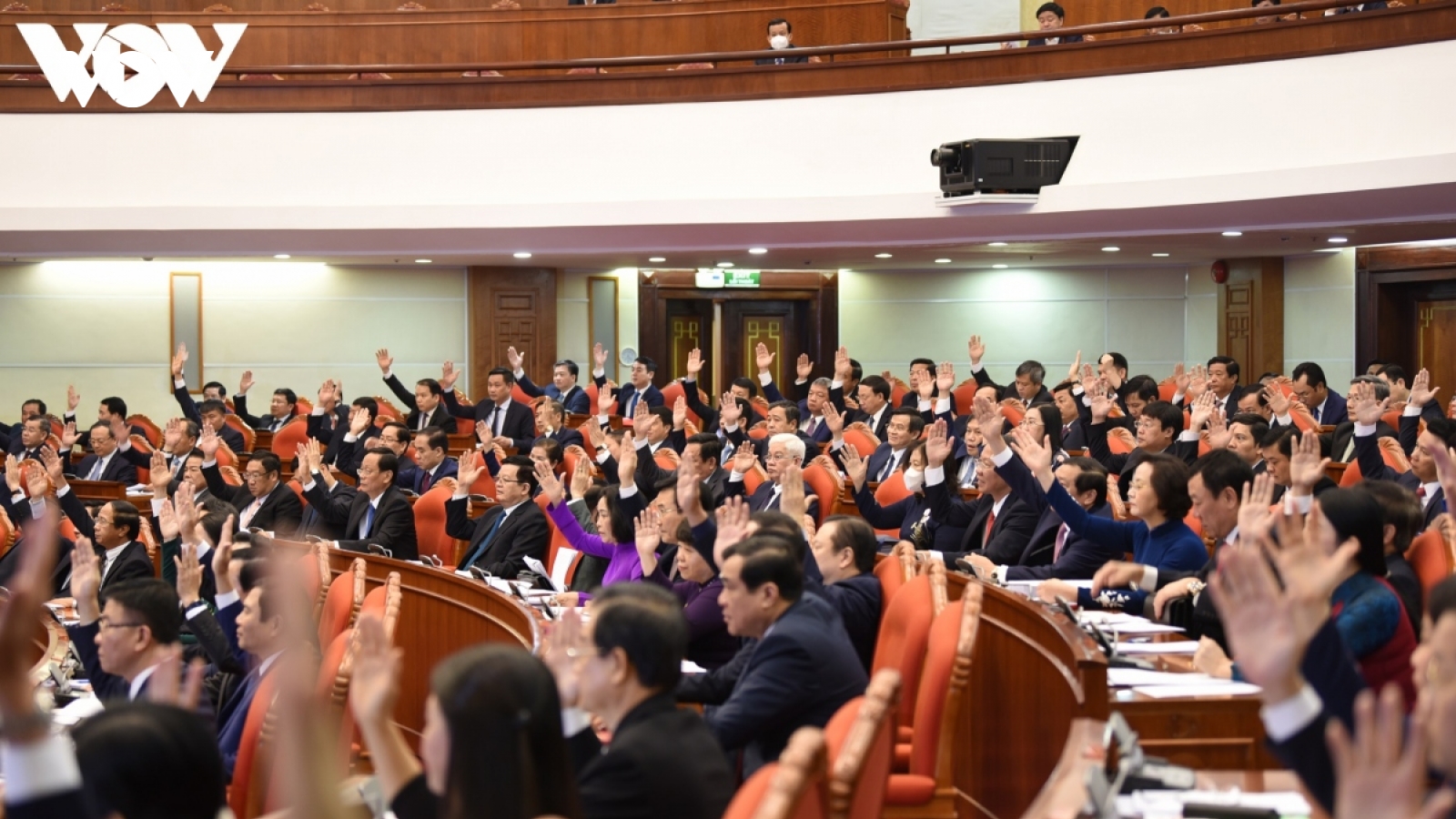 Bước tiến lớn trong công tác cán bộ: Có vào có ra, có lên có xuống
